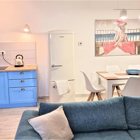 Kajgo Ii Appartement *